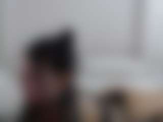 Iamjuliabond's Live Sex Cam Show