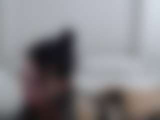 Iamjuliabond's Live Sex Cam Show