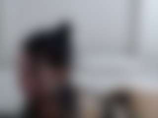Iamjuliabond's Live Sex Cam Show