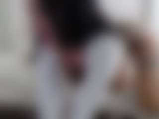 Iamjuliabond's Live Sex Cam Show