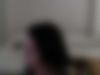 Live cam show with Iamjuliabond - Lush Brown Hair on crypto-cams