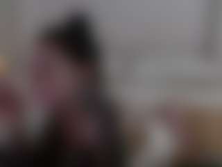 Iamjuliabond's Live Sex Cam Show