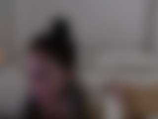 Iamjuliabond's Live Sex Cam Show