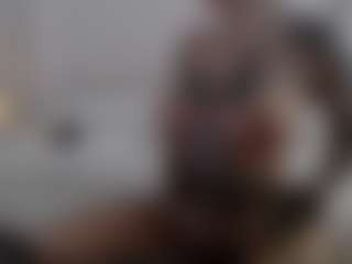 Iamjuliabond's Live Sex Cam Show