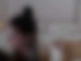 Show live cam dengan Iamjuliabond - Lovense di Camsoda