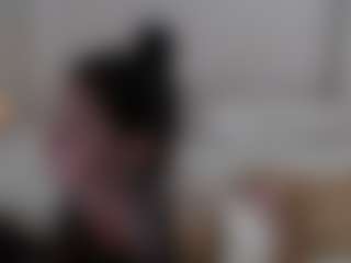 Live cam show with Iamjuliabond - Asshole Brown Hair on StripNow