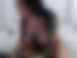 Iamjuliabond's Live Sex Cam Show
