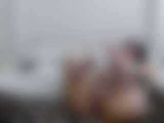 Iamjuliabond's Live Sex Cam Show