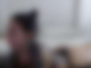 Live cam show with Iamjuliabond - Bikini on Mixed Magazine Live