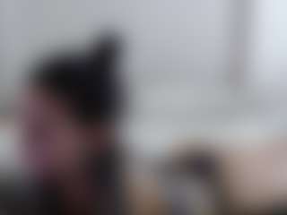 Iamjuliabond's Live Sex Cam Show