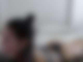 Iamjuliabond's Live Sex Cam Show