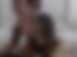 Iamjuliabond's Live Sex Cam Show