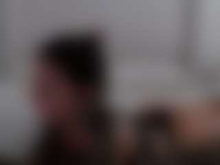 Iamjuliabond's Live Sex Cam Show