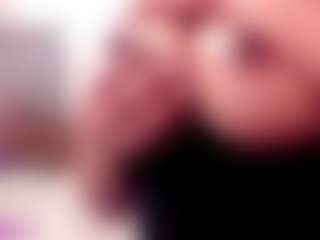 ginnabolton's Live Sex Cam Show