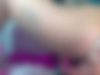 ginnabolton's Live Sex Cam Show