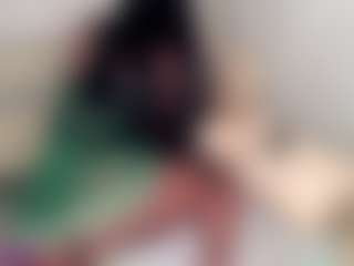 Live cam show with ginnabolton - Athletic Ebony on Camsoda