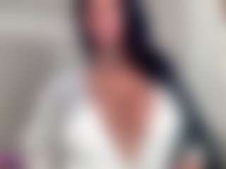 ginnabolton's Live Sex Cam Show