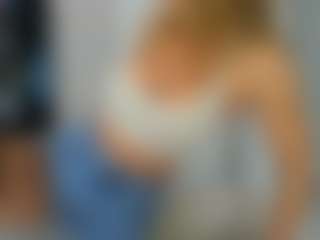 Live cam show with LuvC - Toys on Fapmatic.com