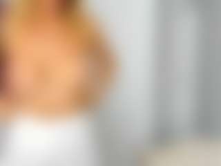 Live cam show with LuvC - Moan on Camsoda