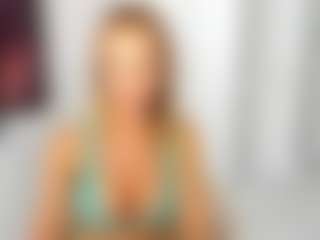 Live cam show with LuvC - Fit on alttransgirls