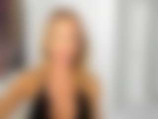 Live cam show with LuvC - Tease on Camsoda