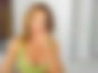 Live cam show with LuvC - Blonde Hair Petite on CamwithHer