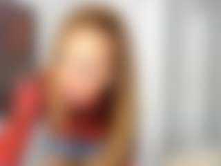 Live cam show with LuvC - Small Tits on nudelive.tv