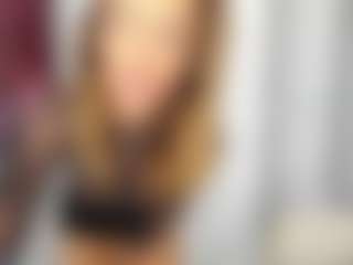 Spettacolo in cam dal vivo con LuvC - Blonde Hair su Camsoda