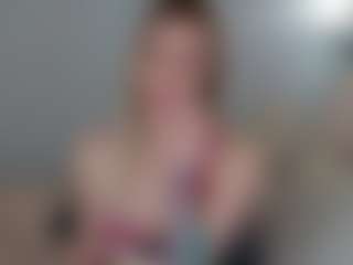 Live cam show with Brie Hunter - White on Fling VIP Chat