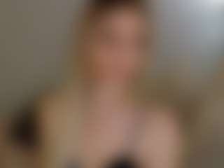 Brie Hunter's Live Sex Cam Show