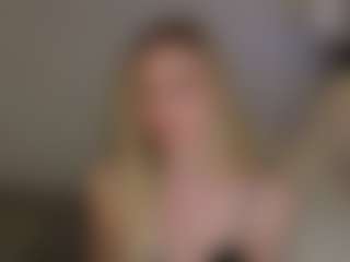 Brie Hunter's Live Sex Cam Show