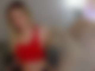Live cam show with Brie Hunter - Squirt on SpankPalCams