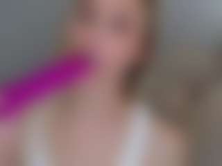 Brie Hunter's Live Sex Cam Show
