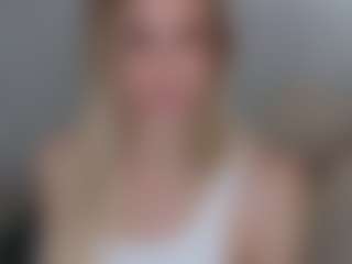 Brie Hunter's Live Sex Cam Show