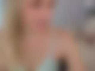 Brie Hunter's Live Sex Cam Show