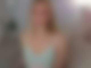 Brie Hunter's Live Sex Cam Show