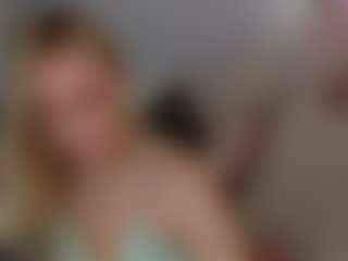 Live cam show with Brie Hunter - White on slutload