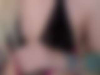 Live cam show with Brie Hunter - Spank Lovense on https://playwithruby.com