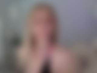 Live cam show with Brie Hunter - Alt on Nude Chat * 1 On 1 Webcam Sex * Live Cam Show