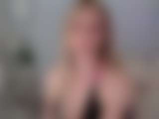 Brie Hunter's Live Sex Cam Show