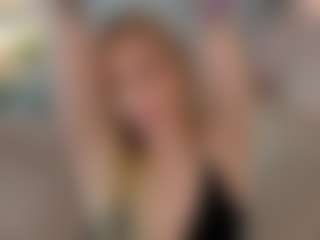 Live cam show with Brie Hunter - American Blonde Hair on SinfulBabes