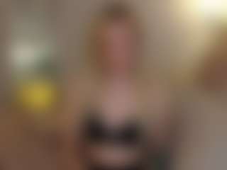 Brie Hunter's Live Sex Cam Show