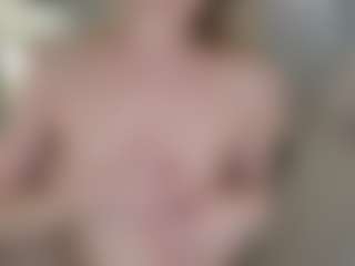 Brie Hunter's Live Sex Cam Show