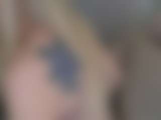 Live cam show with Brie Hunter - American Blonde Hair on Camsoda