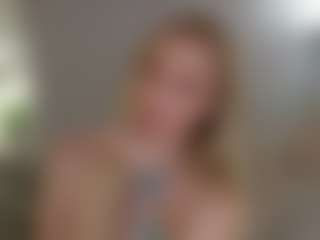 Brie Hunter's Live Sex Cam Show