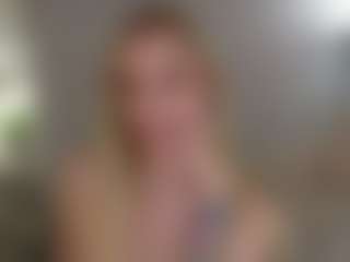 Brie Hunter's Live Sex Cam Show