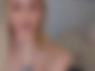 Brie Hunter's Live Sex Cam Show