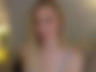 Brie Hunter's Live Sex Cam Show