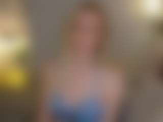 Live cam show with Brie Hunter - Blonde Hair Lovense on Camsoda