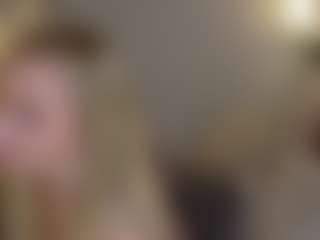 Live cam show with Brie Hunter - Bedroom Blonde Hair on Camsoda